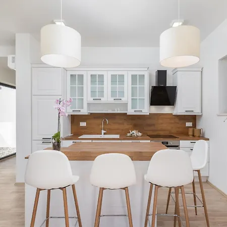 Gorgeous Home In Vintijan With Sauna Dom wakacyjny